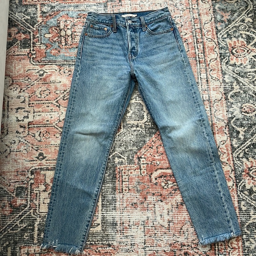 Levi’s Wedgie Fit Women's Jeans. Size 26